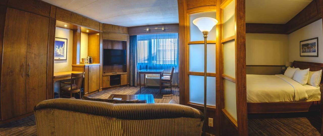 Hotel Le Montagnais Chicoutimi Exteriér fotografie